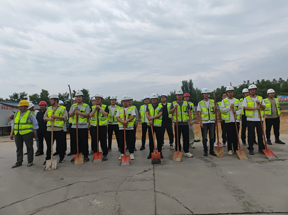 鄭州市建設(shè)投資集團(tuán)第六十七高級(jí)中學(xué)項(xiàng)目防汛演練簡(jiǎn)報(bào)